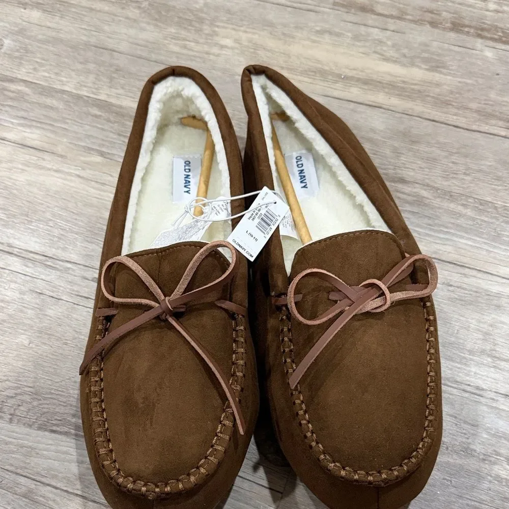 Old Navy Brown Suede-Look Men's Moccasin Slippers with Cream Lining